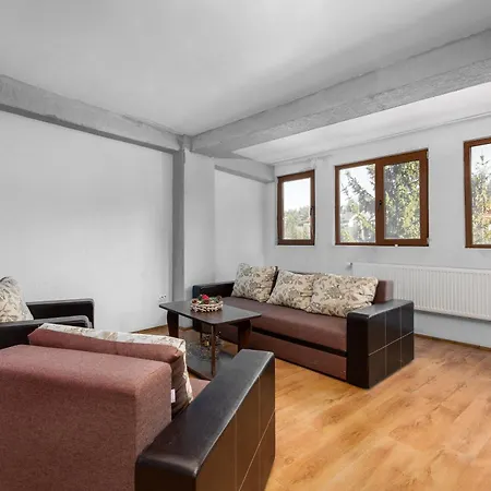Nr 7 Apartment *